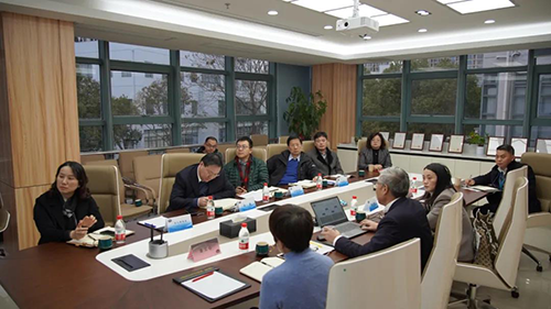 上海市浦东新区政府党组成员、副区长吴强，，，，，，，，浦东新区科经委副主任李晓亮，，，，，，，，张江管理局副局长吴俊，，，，，，，，张江集团副总司理王凯荣等调研米乐YY易游