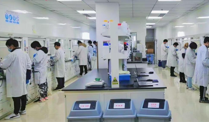 封控未曾歇工，，，，，复工更添效能