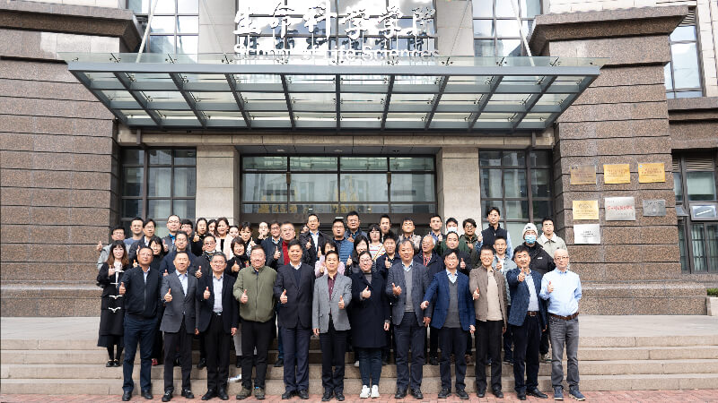 众咖云集，，，，，，，深度引领 | 米乐YY易游承办的第二届细胞基因治疗岑岭论坛乐成举行（内附回放）